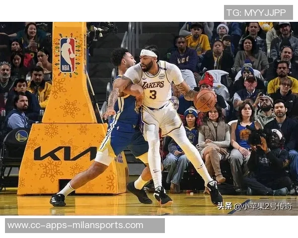 老詹与卢卡的配合难题在里夫斯缺席后将如何显现